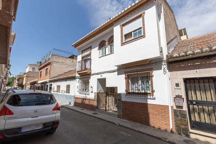 Huizen verkoop in Zaidin, Zaidín, Granada. 